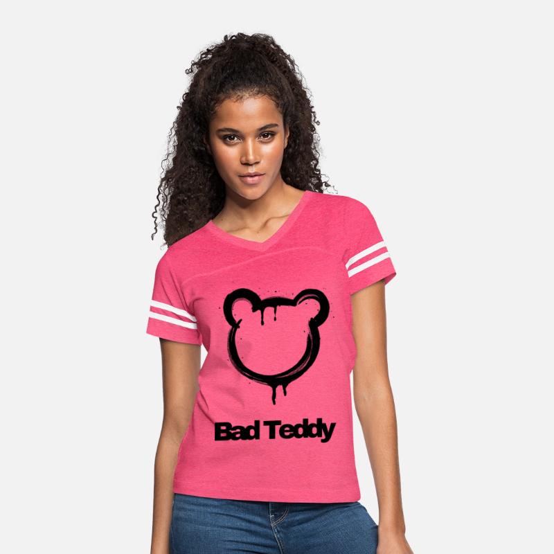 Bad Teddy Streetwear: Edgy Urban Style