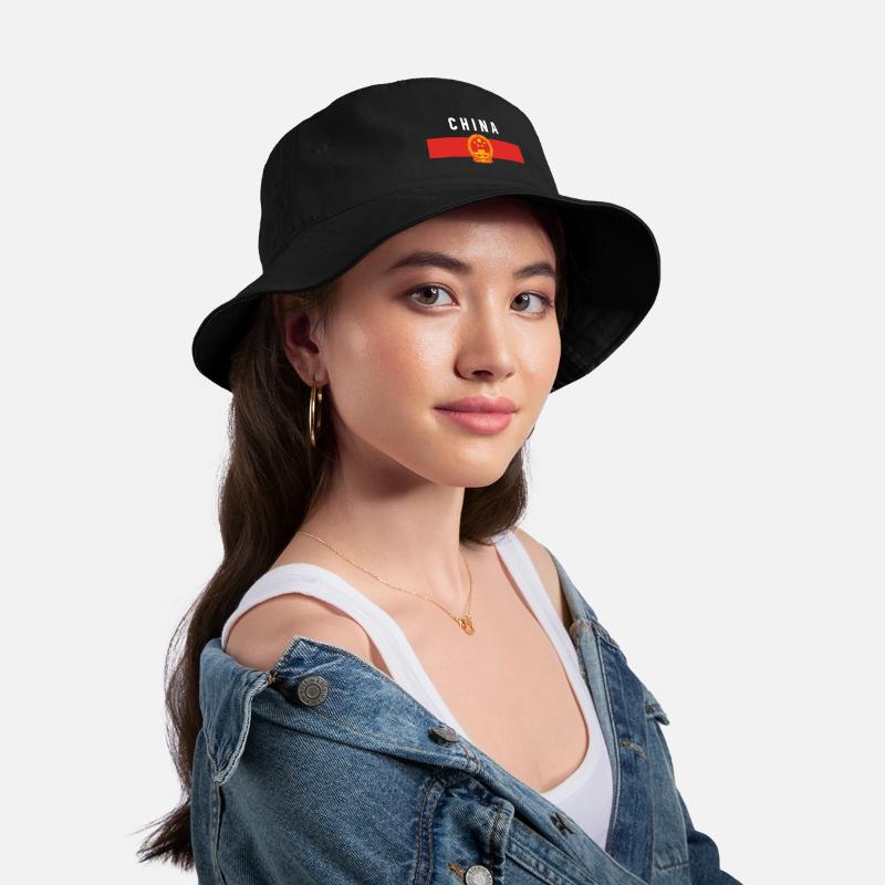 China - flag and coat of arms