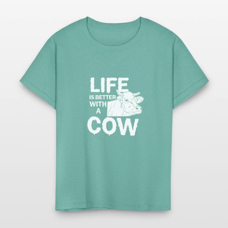 Cow life farm animal milk